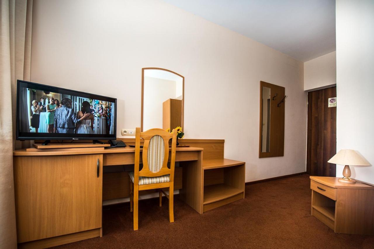 Hotel Nad Pisa Піш Екстер'єр фото